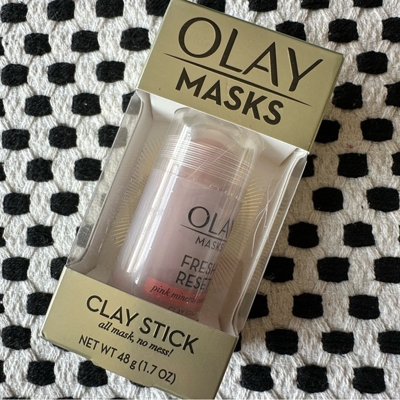 Olay NEW Clay Stick Mask Fresh Reset Pink Mineral Complex in Box Mess Free Mask - Picture 2 of 6